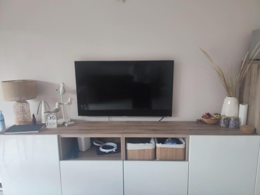4-Persoons Appartement Met Een Mooi Uitzicht De Panne Eksteriør billede