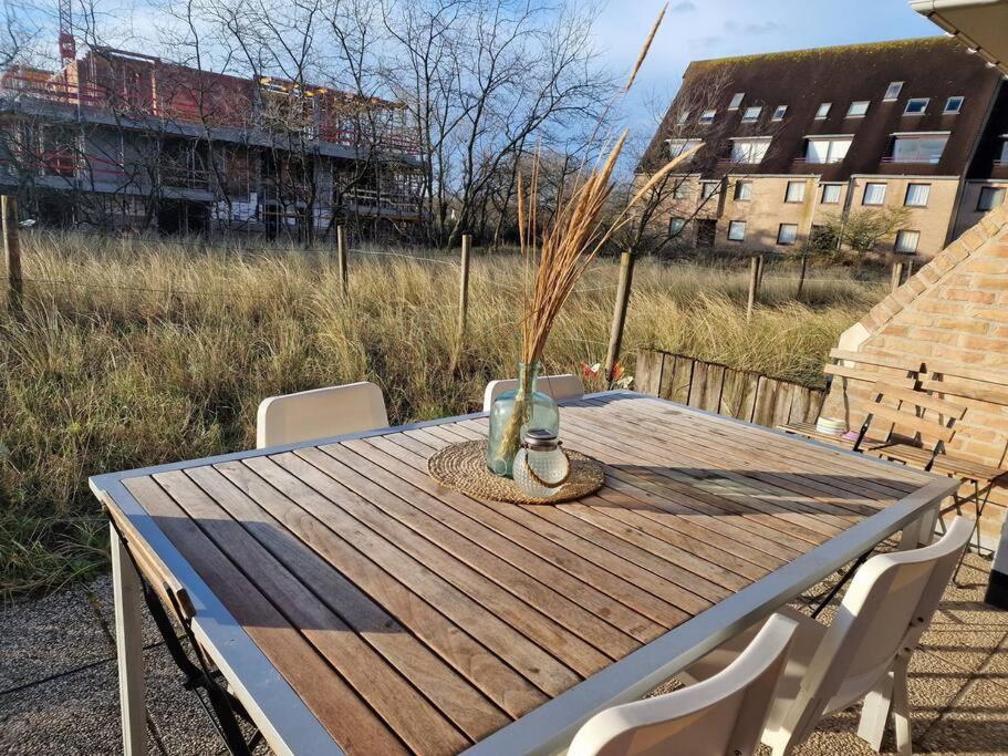 4-Persoons Appartement Met Een Mooi Uitzicht De Panne Eksteriør billede